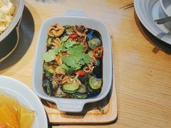 -蜜桃餐厅·伴山(绿宝广场店)