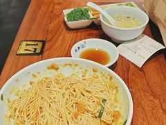 -裕兴记•蟹黄面馆(人民广场店)