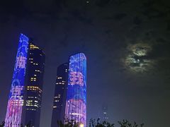 -南京眼步行桥