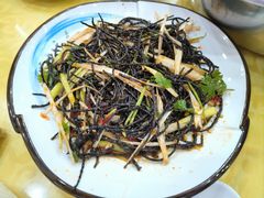 -乡土特色.冷锅鱼.牦牛肉汤锅