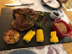 香草烤脆皮小春鸡-麦甜创意轻食餐厅(西康路店)
