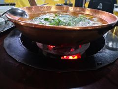 -朝伟清真铜瓢牛肉馆(三十年老·店)