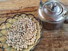 餐前豆豆-岩伟傣味傣家菜
