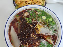 -陆元丰·兰州纯汤牛肉面(自强西路店)
