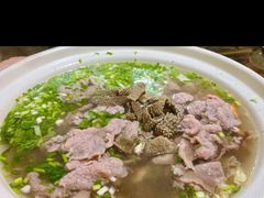 -乐山食古香跷脚牛肉