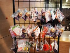 -麦当劳(展览馆店)