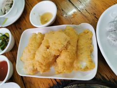 香香脆脆炸鱼肚-章记正宗南岗鱼蛋火锅