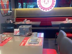 -龙巢盱眙龙虾·牛蛙·烧烤宵夜(八卦岭店)