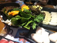 -呷哺呷哺 黄金牧场 (盛世天骄店)