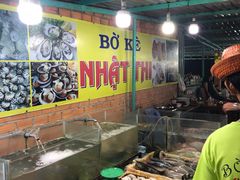 -Bờ kè Nhật Thi