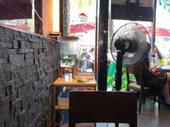 -必胜客(新海上世界店)