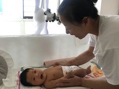 -爱月宝月嫂·育儿嫂(哈尔滨总店)