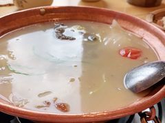 -阿婆情腊排骨火锅(金虹路店)