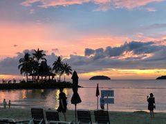 -Sunset Bar(丹绒亚路香格里拉店)