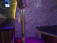 -K+全国连锁KTV(绿地缤纷天地店)