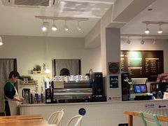 -红小姐咖啡馆(西津渡店)