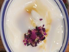 -云阿蛮云南生烫牛肉米线(奉贤路店)