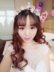 -艾米丽婚纱礼服