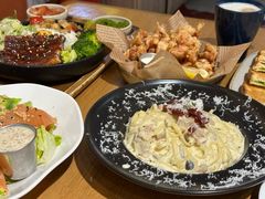 -HELLO 27 意面·沙拉·帕尼尼