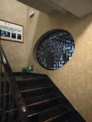 -威思丽高温瑜伽会馆