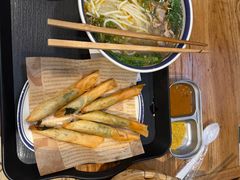 -云阿蛮云南生烫牛肉米线(奉贤路店)