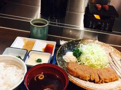 -牛かつもと村(原宿店)