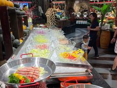 自助取餐区-四海一家自助餐(益田假日广场店)