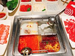 -海底捞火锅鲜切牛肉主题店(长寿路店)