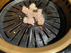 -炼火烤肉店