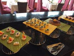 -东方豪景花园酒店·怡景旋转餐厅