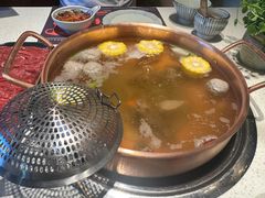 -牛村来人潮汕牛肉火锅(西单店)