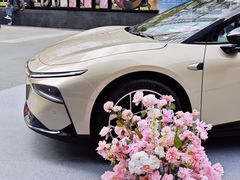 -福田卓悦INTOWN购物中心