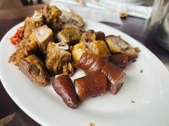 -老鼎万春卤菜(五代传承创始老店)