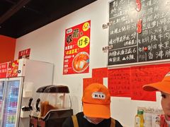 -荆九爷爆炒桥头三嫩(云南北路店)