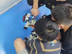 -童程童美·信息学竞赛·乐高机器人编程(长宁来福士校区)