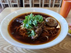 -碗里捞川渝特色面(沙河玖耀里店)
