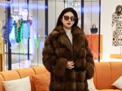 -肃宁华斯国际裘皮城