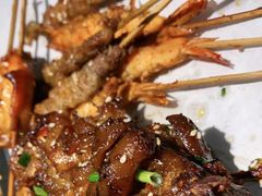 烤羔羊肉串-木屋烧烤(坂田天安云谷店)