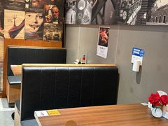 -蟹黄鱼·海派深夜面馆(巨鹿路店)