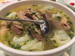 -小龙酒家(桂平路店)