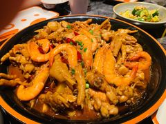 -胖哥俩肉蟹煲(长沙高铁吾悦广场店)