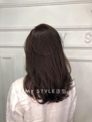 -Ly形象设计