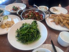 凉拌马兰头-侬佳蒸菜馆(听潮店)