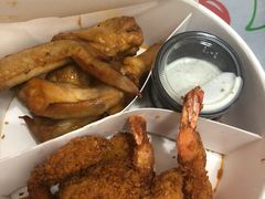 -必胜客宅急送(真北乐购店)