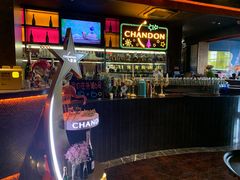 -YUE·6·西式融合餐厅(外滩六号店)