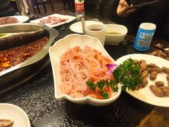 -仁虎老火锅(黄泥磅店)