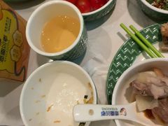 -润园四季椰子鸡火锅(卓越INTOWN店)