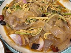 -鹤乡东北菜(崮山路店)