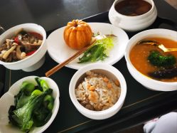 -爱瑞馨母婴护理中心(喜马拉雅店)