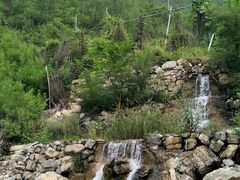 -大平台龙居瀑布旅游区